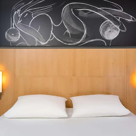 Ibis Roscoff Hotel Exterior photo