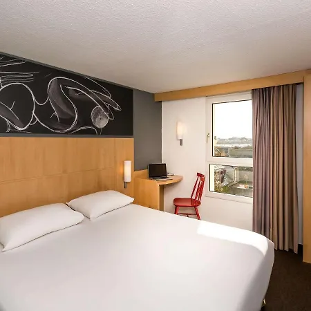 Ibis Roscoff Hotel Exterior photo
