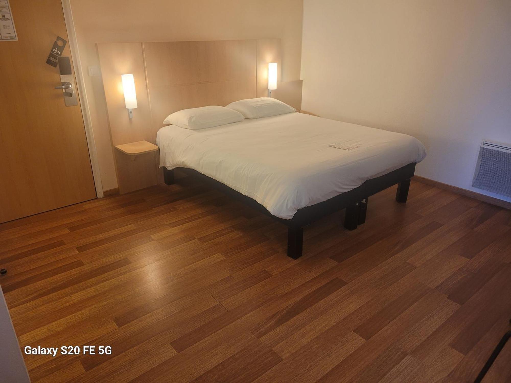 Ibis Roscoff